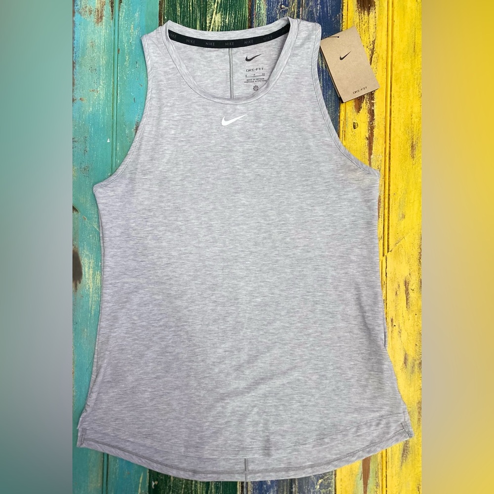 Nike Dri-Fit Tank Top NWT S